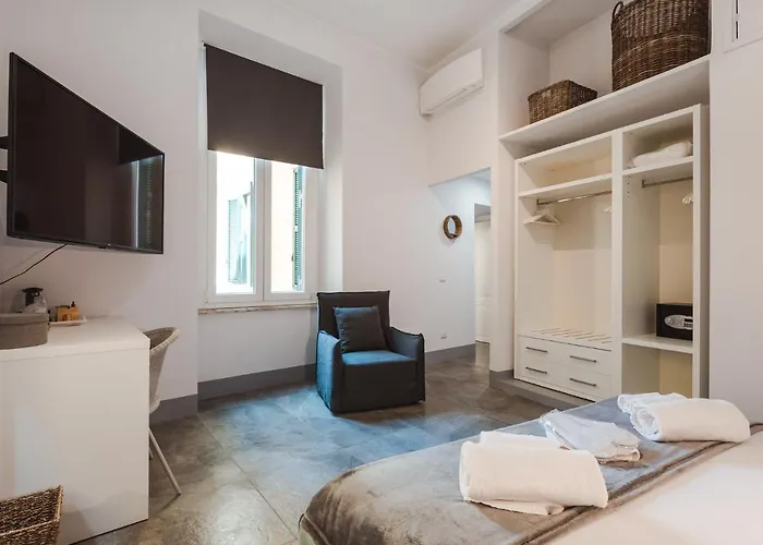 Nikis Collection Navona 4*